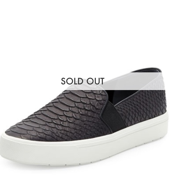 VINCE Berlin Python Embossed Slip-On Sneaker LIKE NEW - Picture 8 of 14